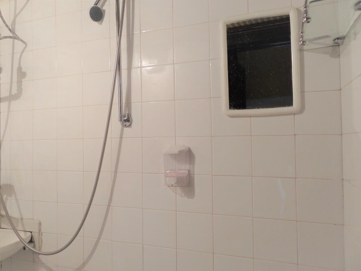 Hostel Compass Burgas Stad Buitenkant foto