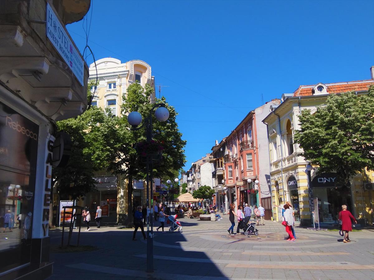 Hostel Compass Burgas Stad Buitenkant foto