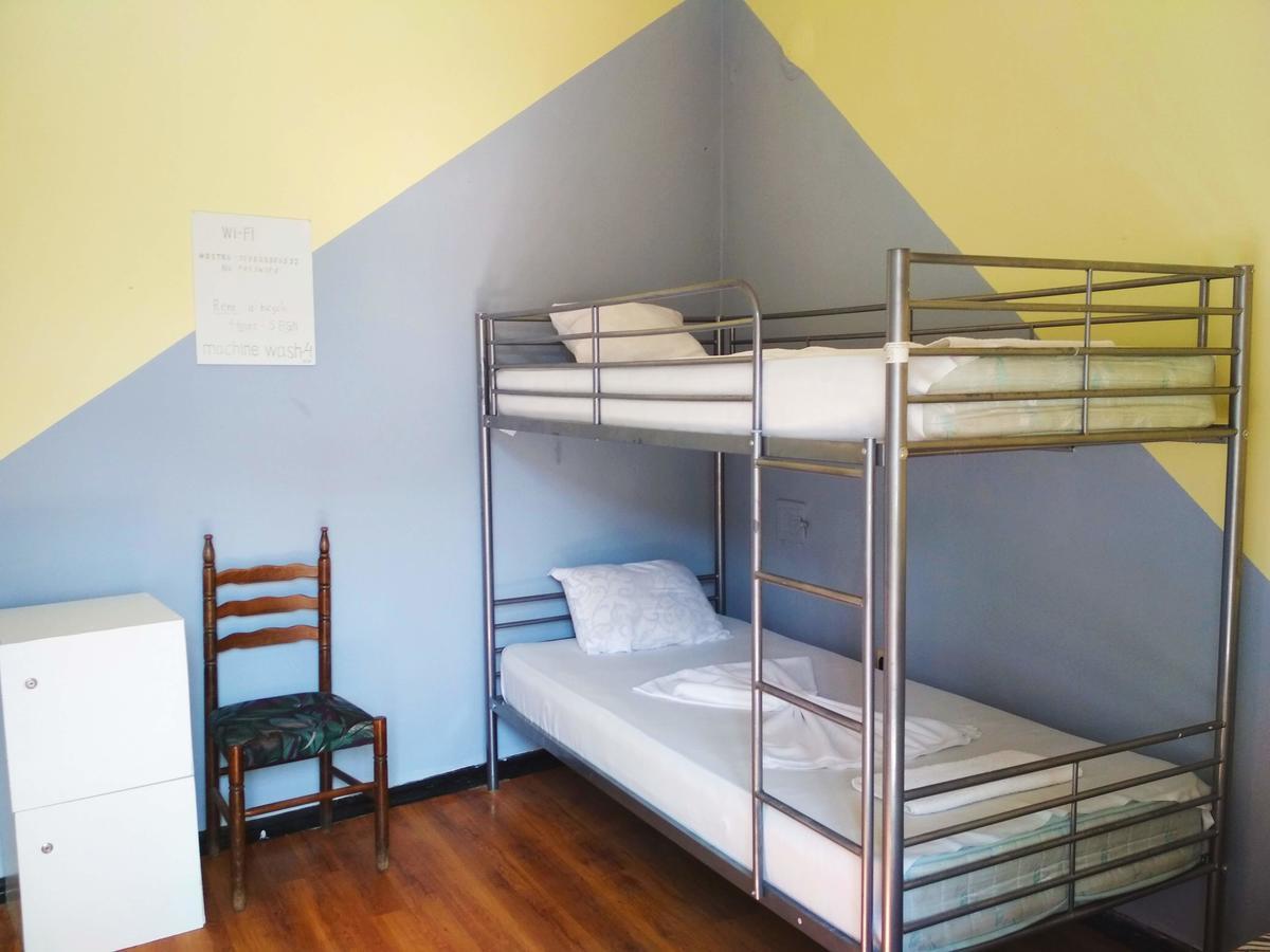 Hostel Compass Burgas Stad Buitenkant foto